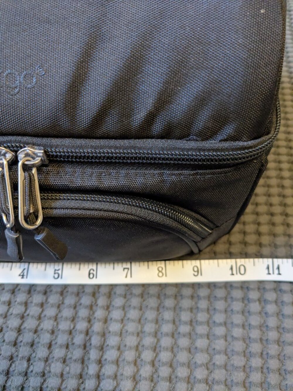 Bentgo Deluxe Lunch Bag with Lunch Box Containers and Ice Pack - Picture 12 of 14
